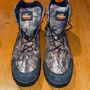 Mens Thorogood Goretex boots.  Size 14 Wide.